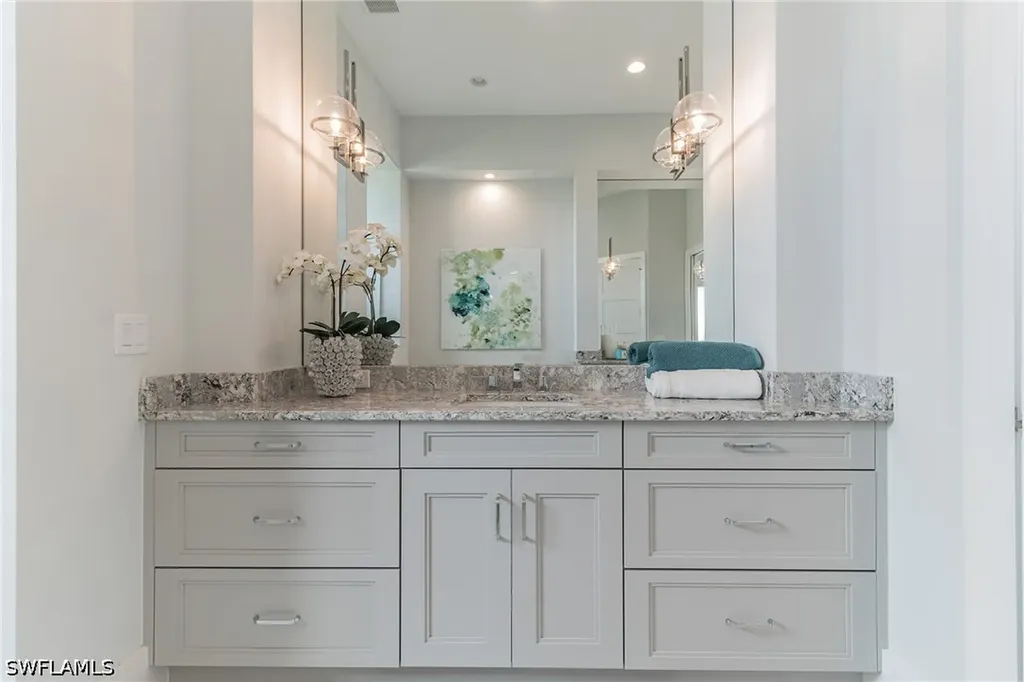 6051 Plana Cays Drive Naples FL 34113