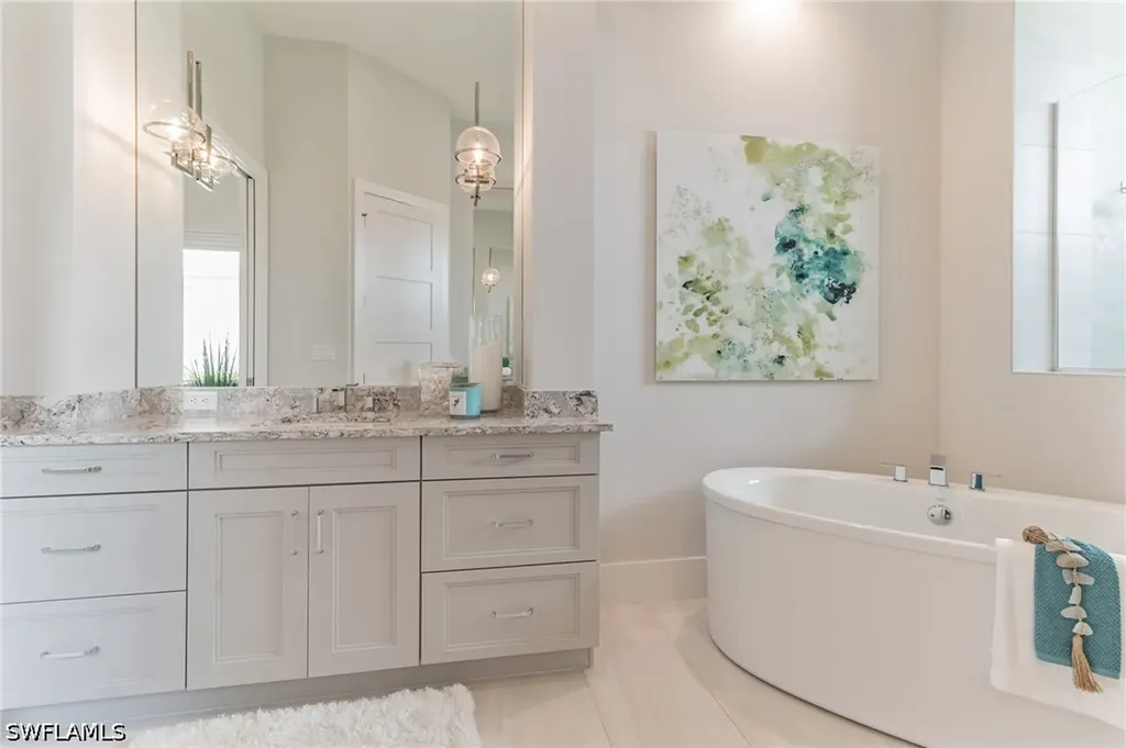 6051 Plana Cays Drive Naples FL 34113