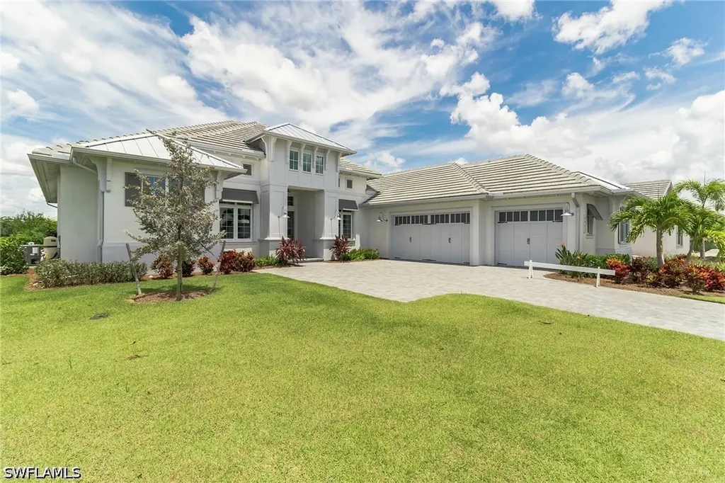 6051 Plana Cays Drive Naples FL 34113