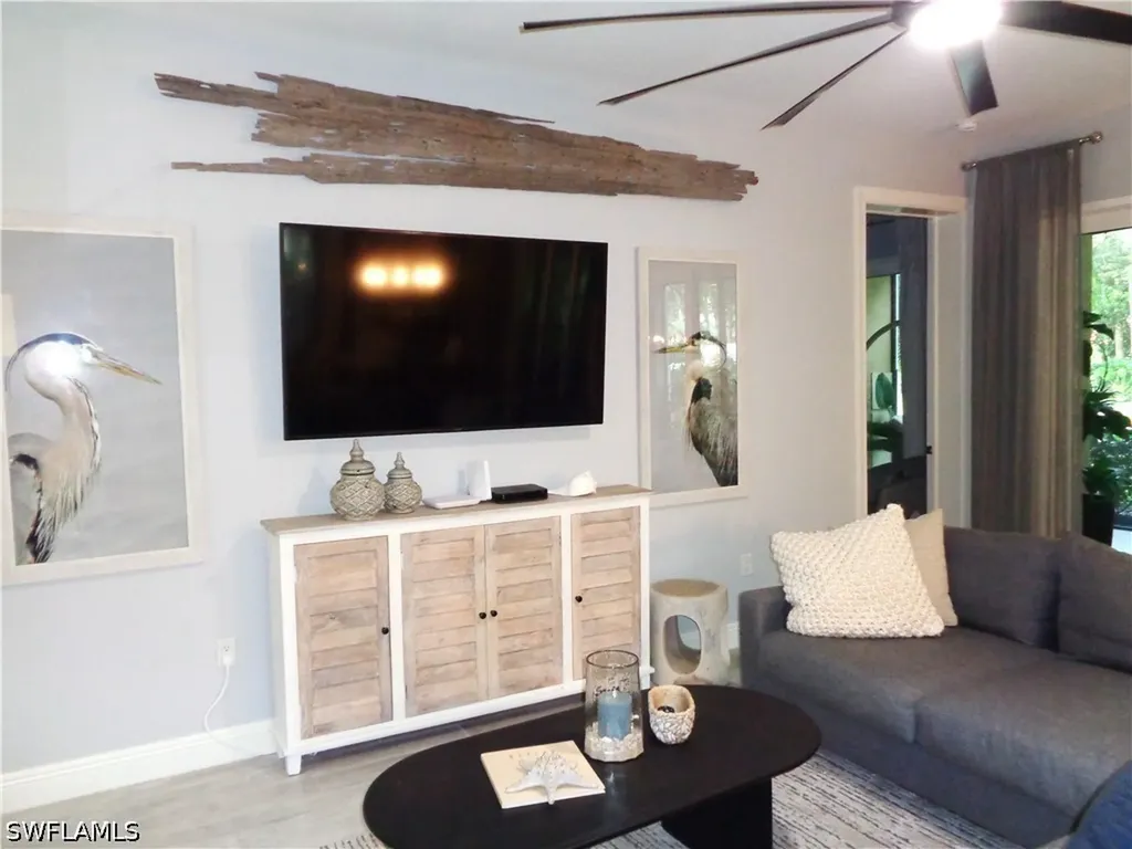 575 El Camino Real Naples FL 34119