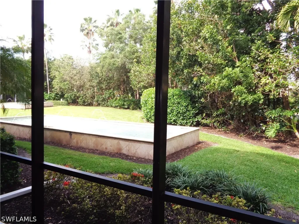 575 El Camino Real Naples FL 34119