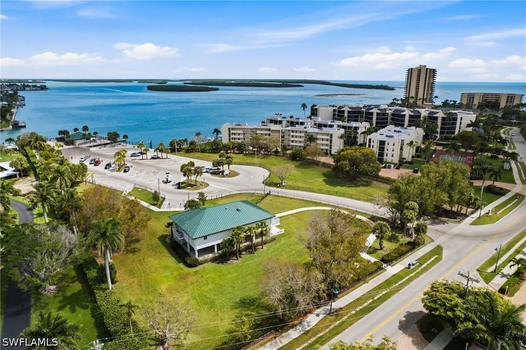 178 Bermuda Road Marco Island FL 34145