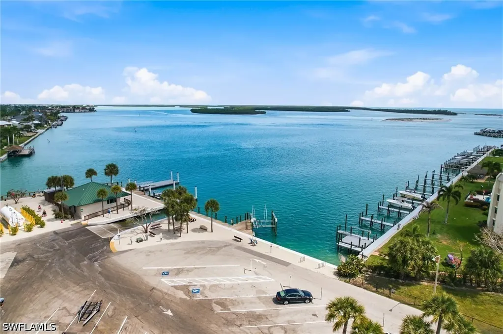 178 Bermuda Road Marco Island FL 34145