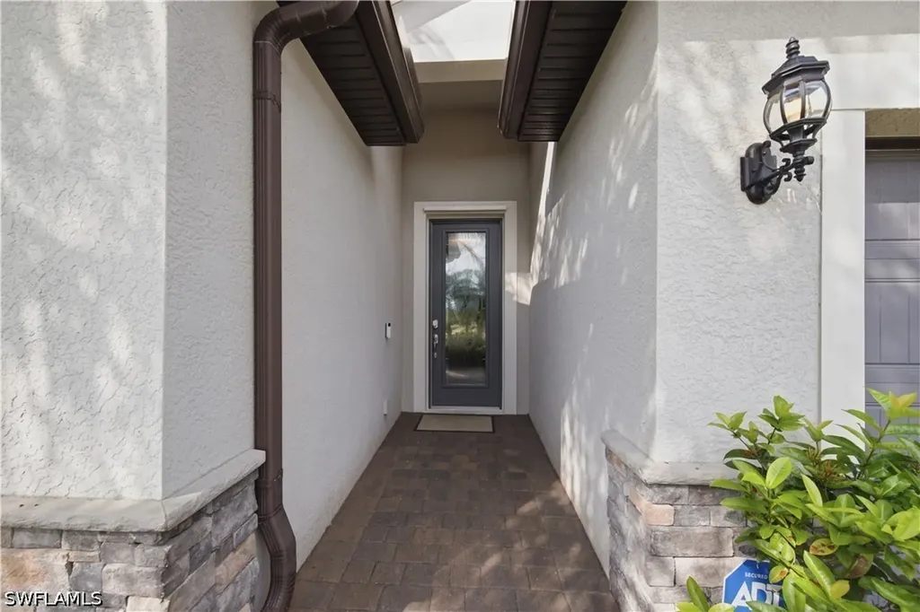 19584 Utopia Lane Estero FL 33928