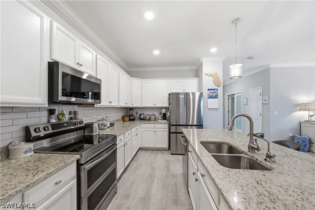 19584 Utopia Lane Estero FL 33928