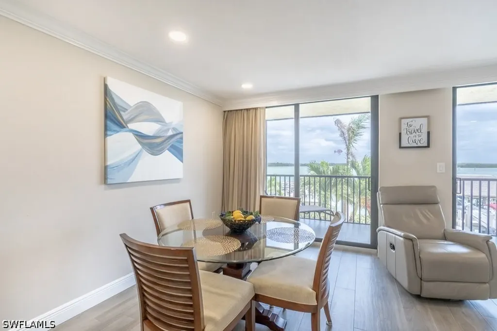 10 Tampa Place Marco Island FL 34145