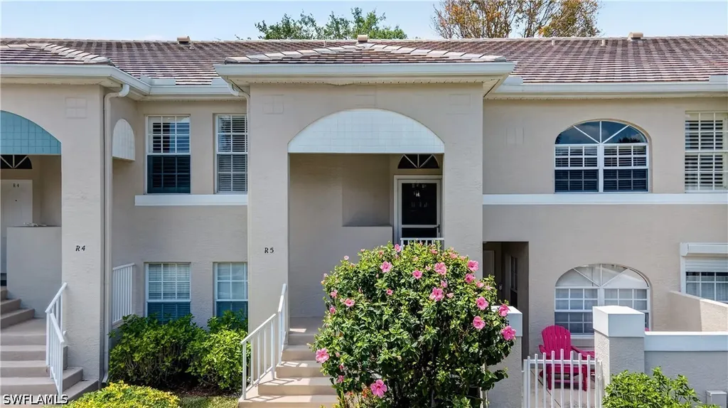 13061 Hamilton Harbour Drive Naples FL 34110