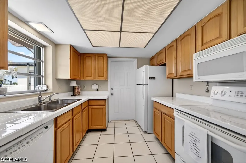 1130 N Collier Boulevard Marco Island FL 34145