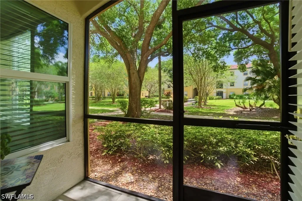 11521 Villa Grand Fort Myers FL 33913