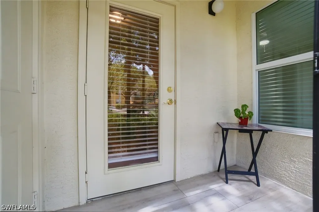 11521 Villa Grand Fort Myers FL 33913