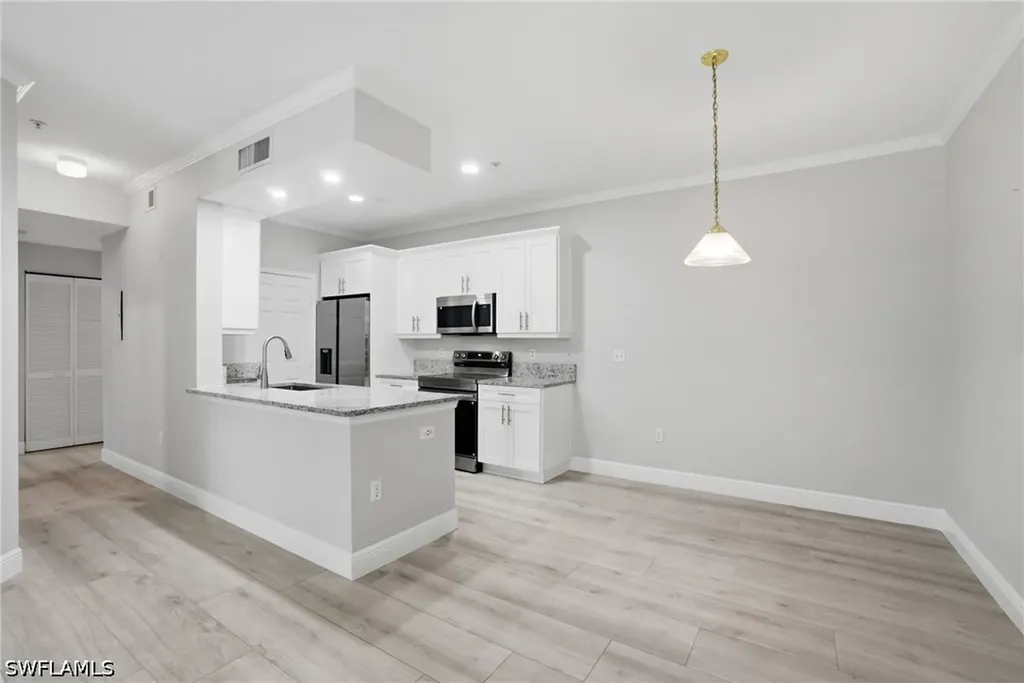 11521 Villa Grand Fort Myers FL 33913