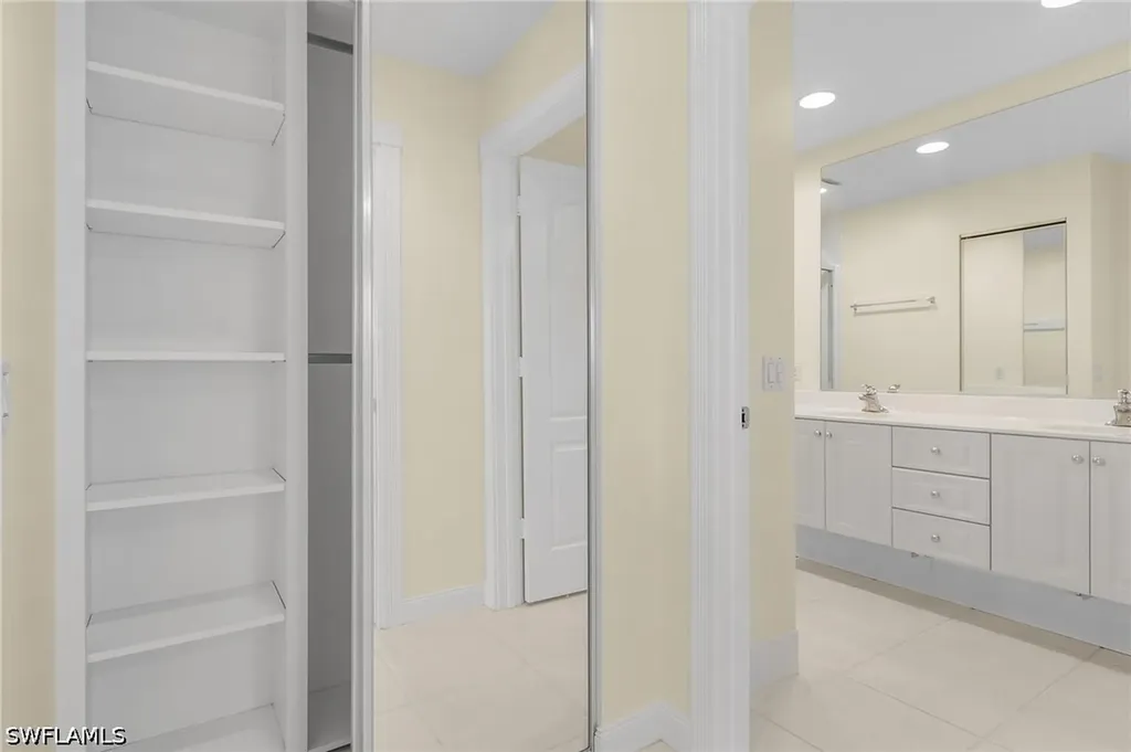 4187 Saint George Lane Naples FL 34119