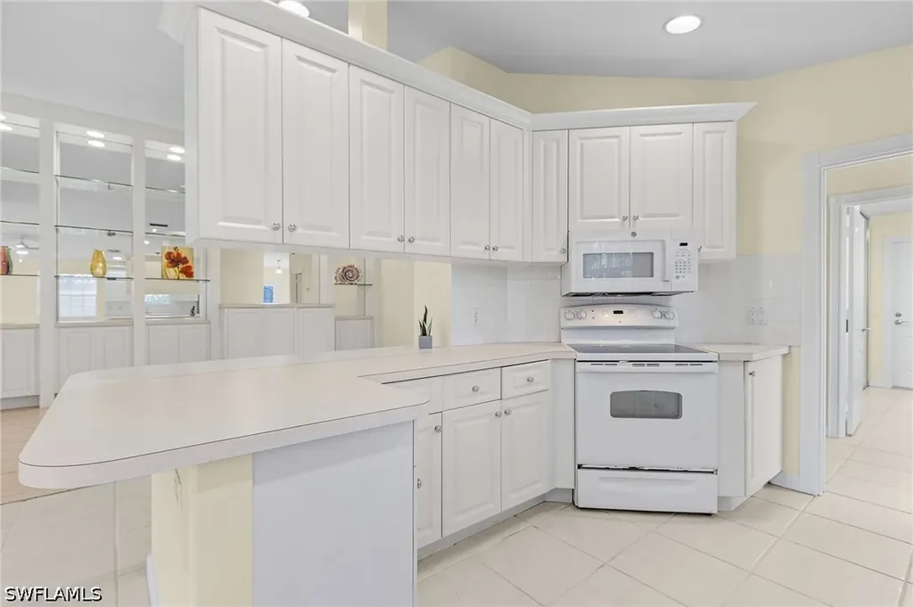 4187 Saint George Lane Naples FL 34119
