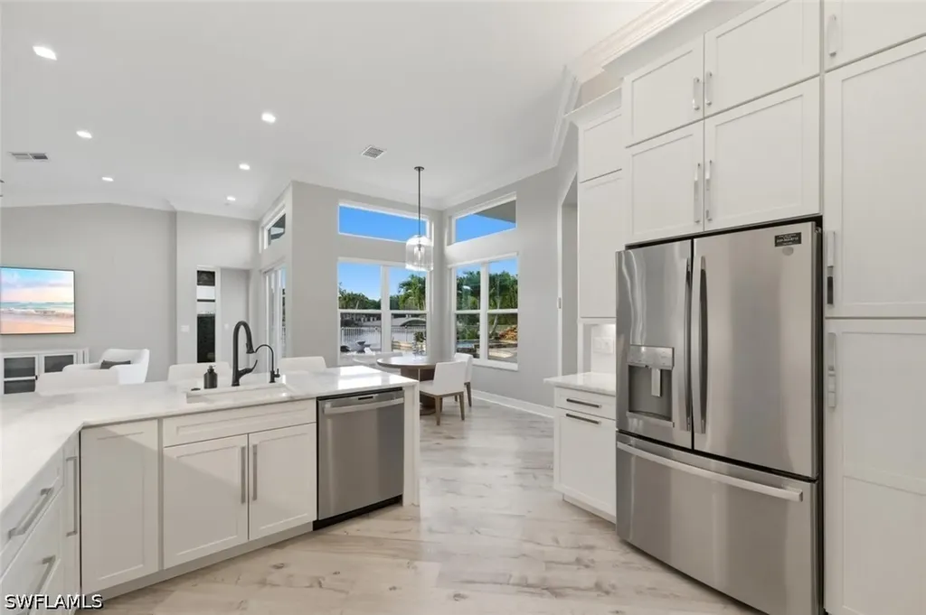 2179 Canary Island Cove Naples FL 34119