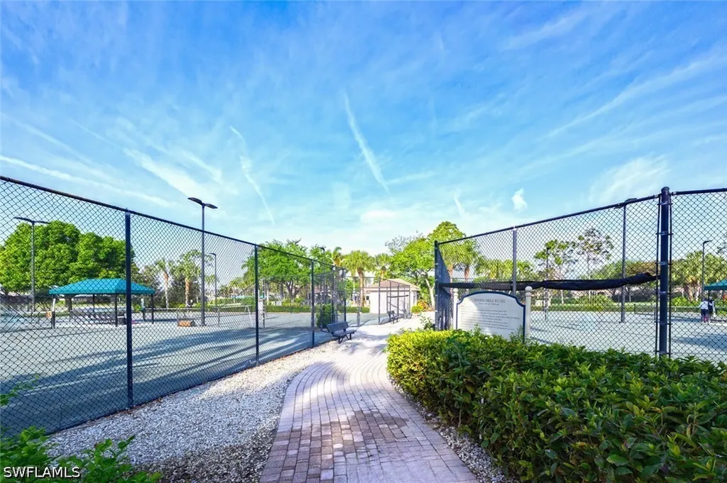 2179 Canary Island Cove Naples FL 34119