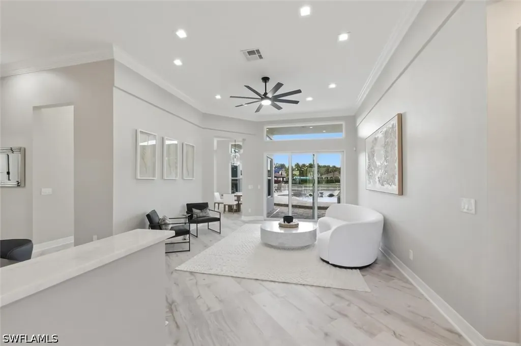 2179 Canary Island Cove Naples FL 34119