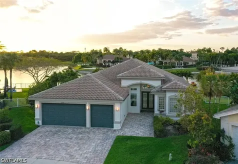 2179 Canary Island Cove Naples FL 34119