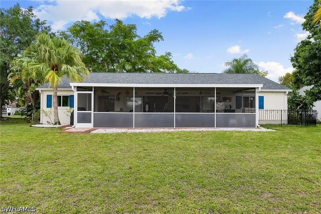 159 Plantation Circle Naples FL 34104