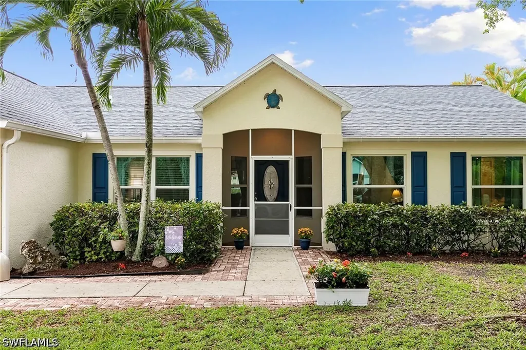 159 Plantation Circle Naples FL 34104