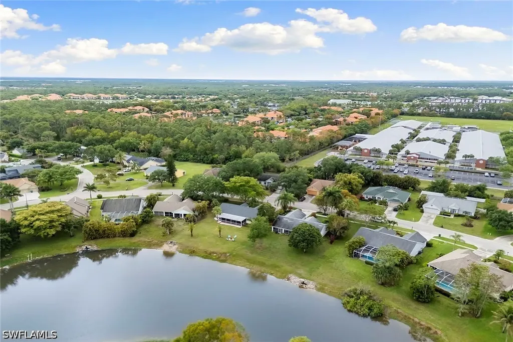 159 Plantation Circle Naples FL 34104