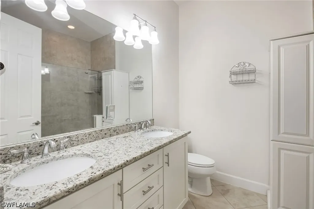 9074 Triangle Palm Lane Fort Myers FL 33913