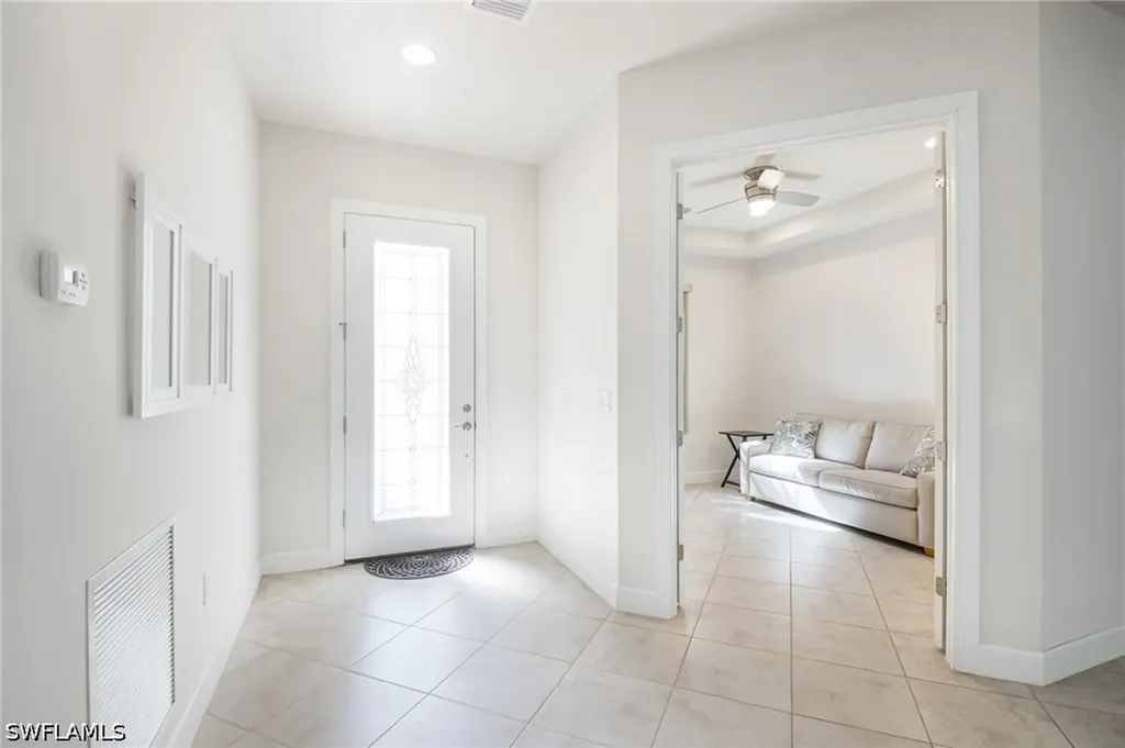 9074 Triangle Palm Lane Fort Myers FL 33913