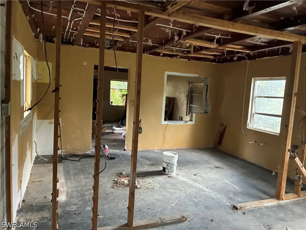 315 Buena Vista Boulevard Fort Myers FL 33905