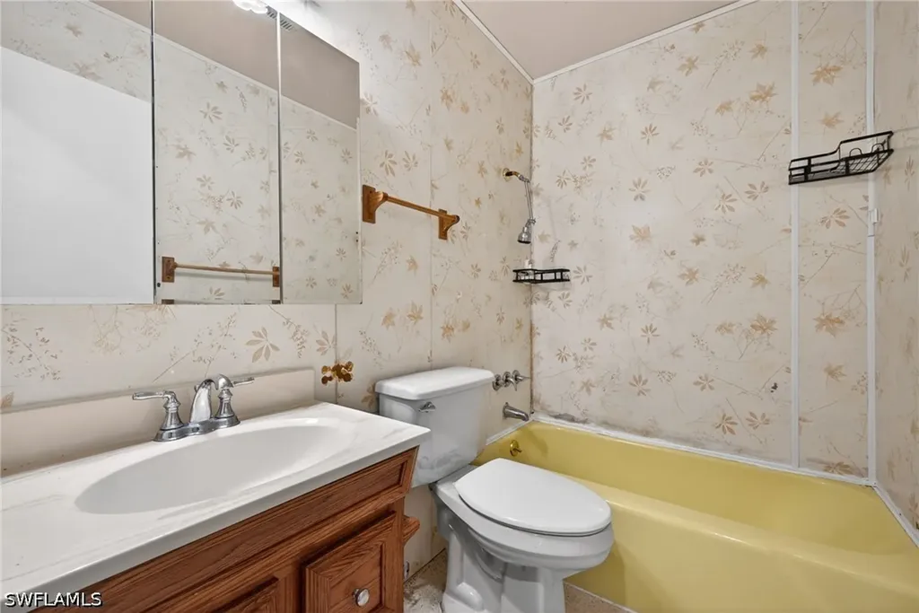 223 Punta Alta Court Lehigh Acres FL 33936