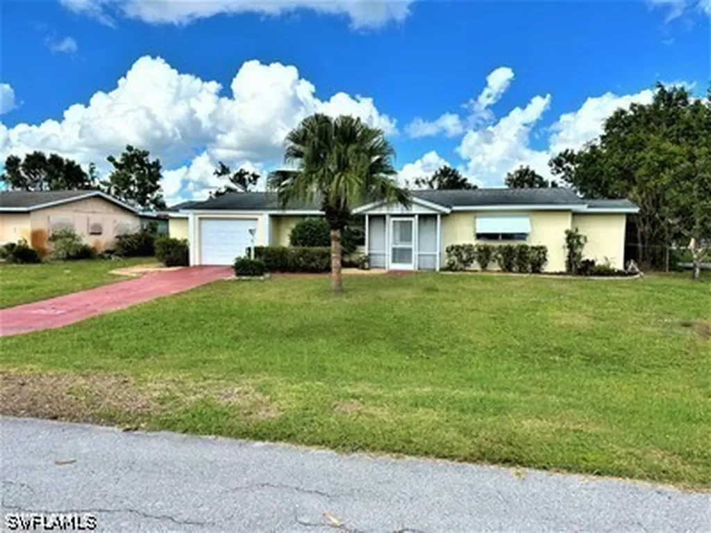 223 Punta Alta Court Lehigh Acres FL 33936