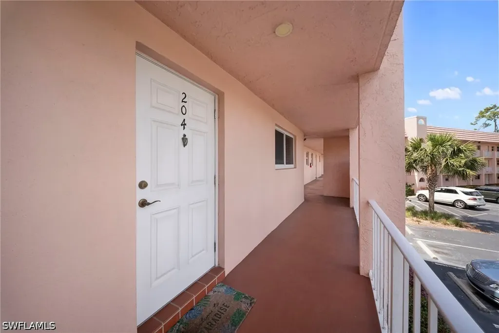 400 Forest Lakes Boulevard Naples FL 34105