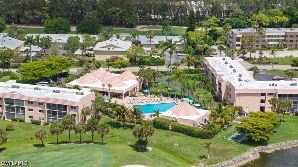 400 Forest Lakes Boulevard Naples FL 34105