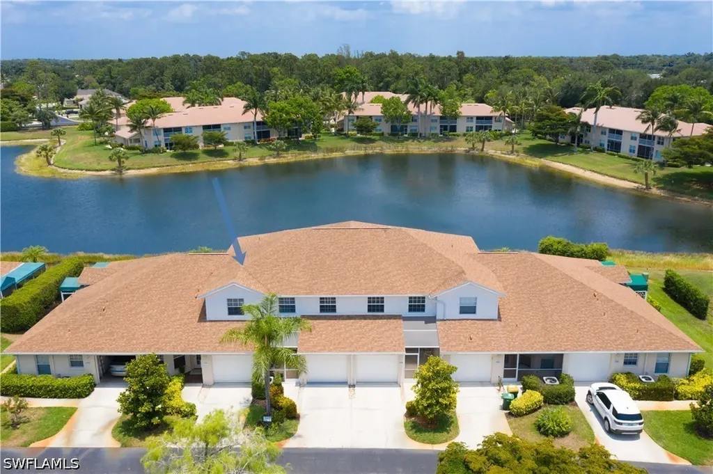 367 Dover Place Naples FL 34104