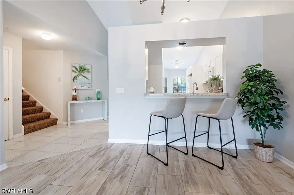 367 Dover Place Naples FL 34104