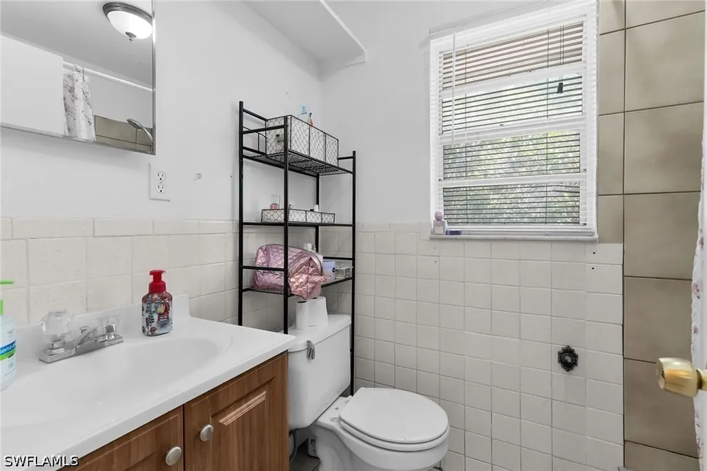 1400 Rosemary Lane Naples FL 34103
