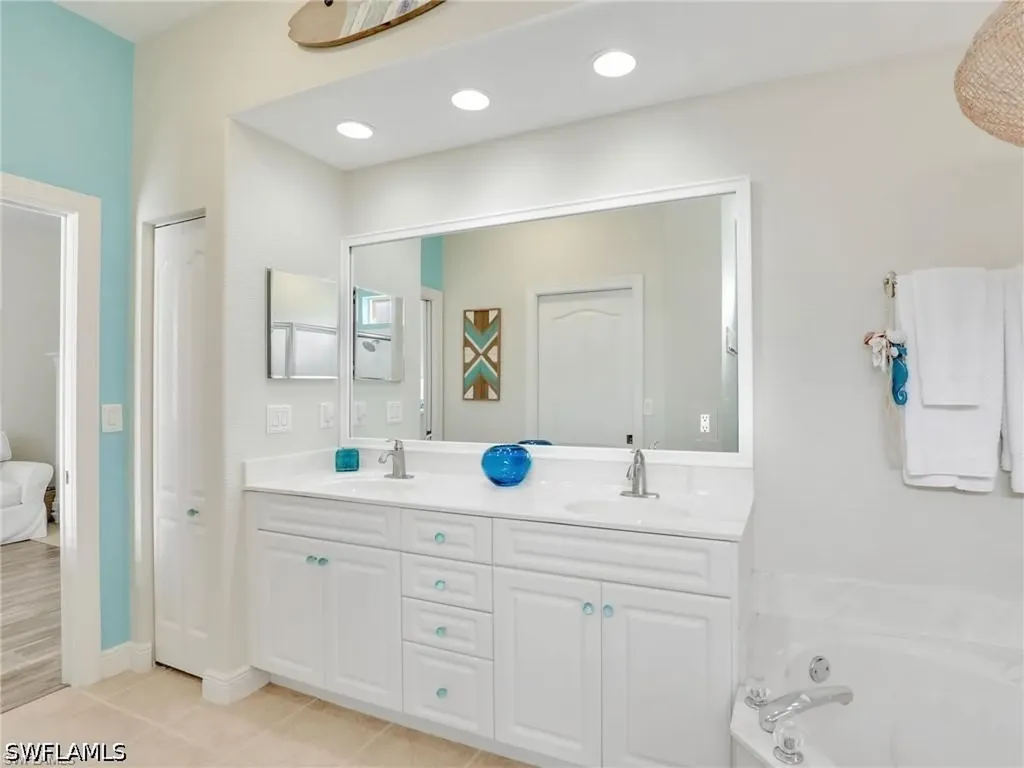 8647 Ibis Cove Circle Naples FL 34119