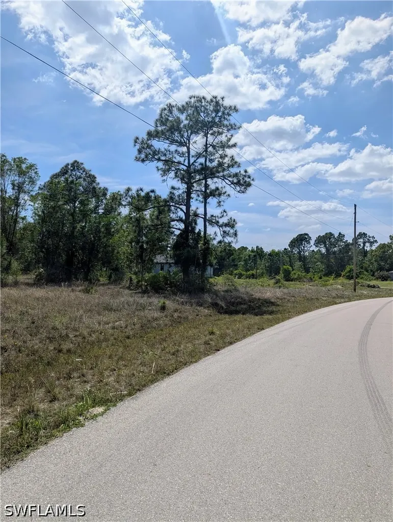 1042 Manning Street Lehigh Acres FL 33974