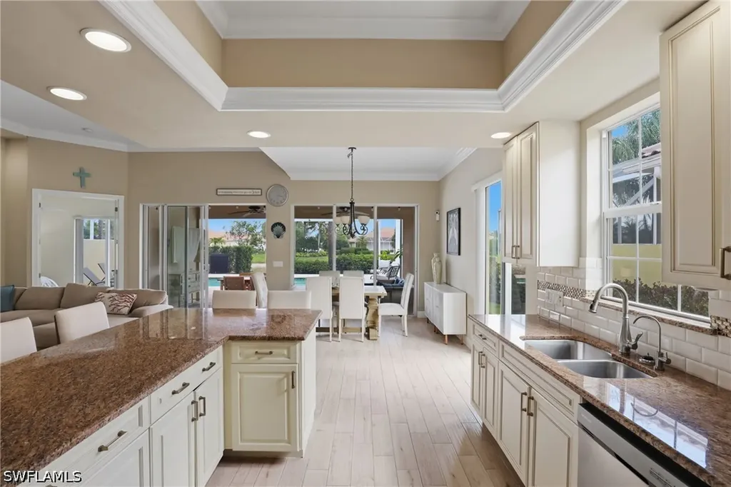8767 Ferrara Court Naples FL 34114