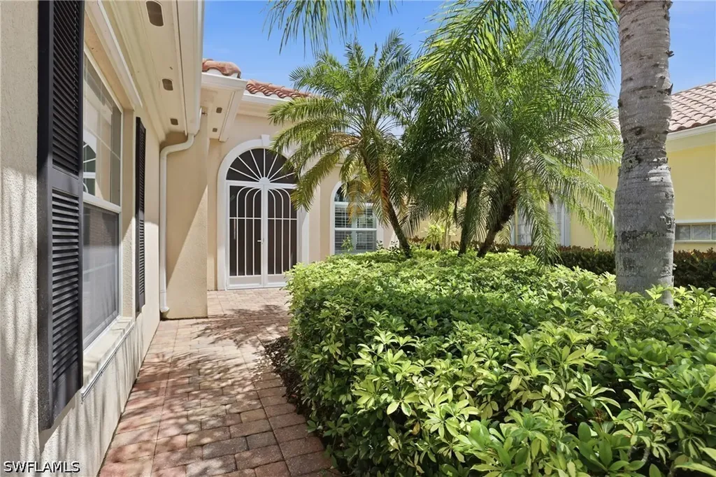 8767 Ferrara Court Naples FL 34114