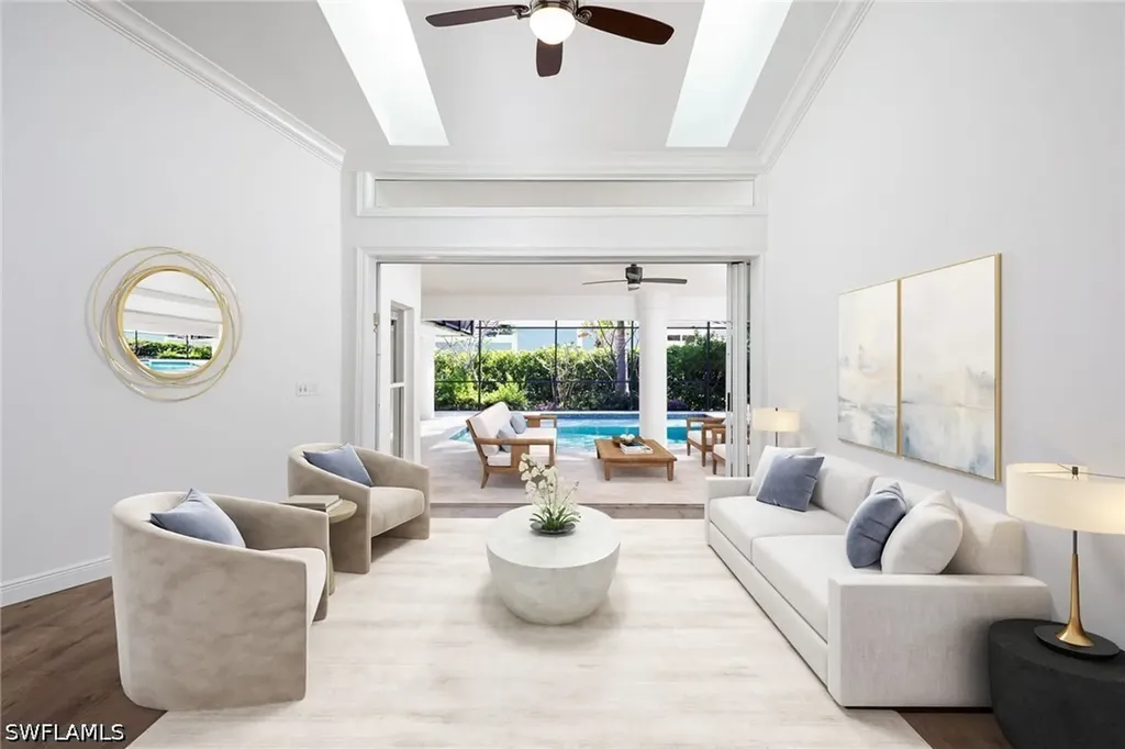 1815 Mission Drive Naples FL 34109