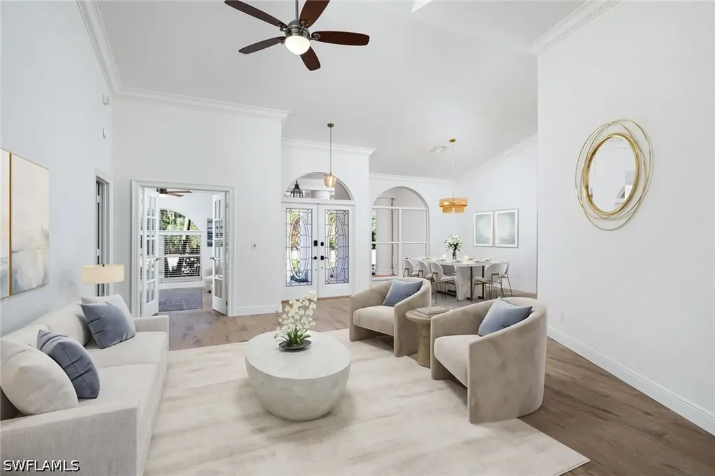 1815 Mission Drive Naples FL 34109