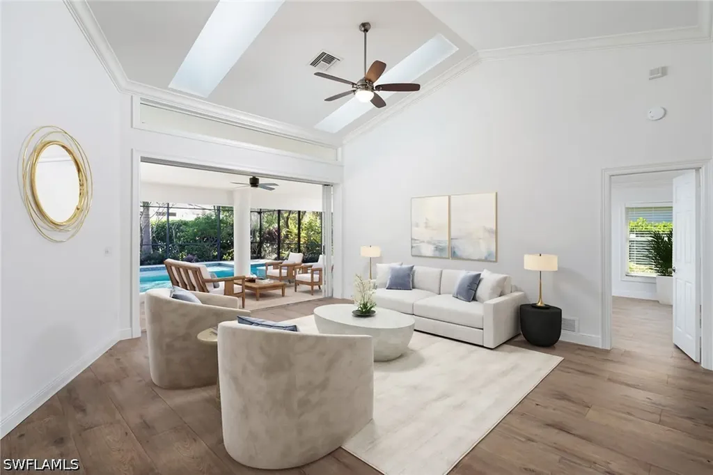 1815 Mission Drive Naples FL 34109