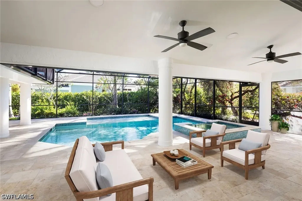 1815 Mission Drive Naples FL 34109