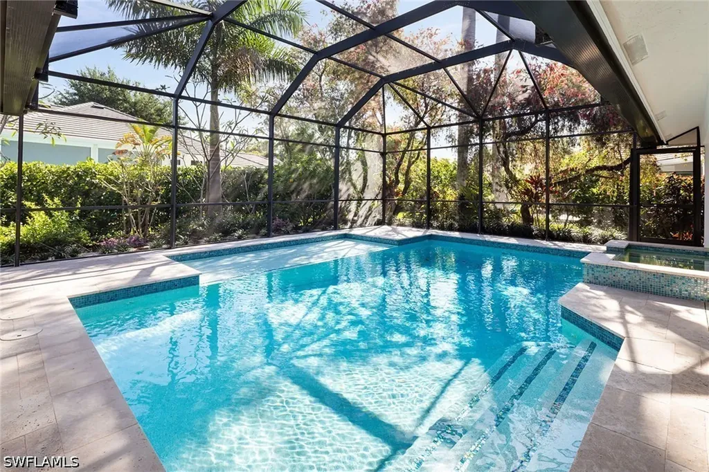1815 Mission Drive Naples FL 34109