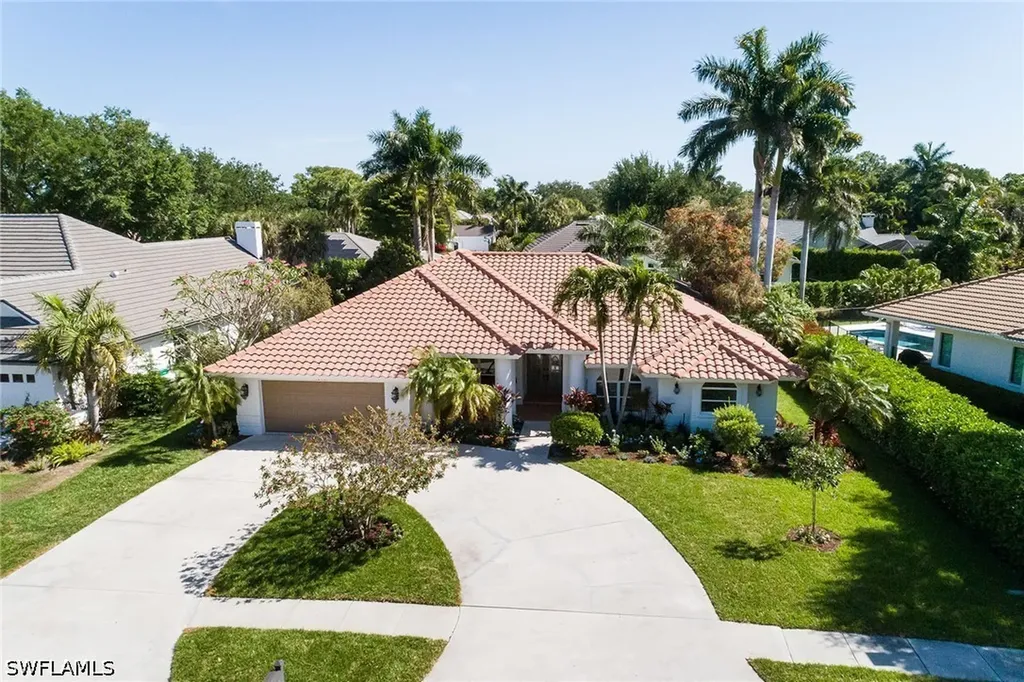 1815 Mission Drive Naples FL 34109