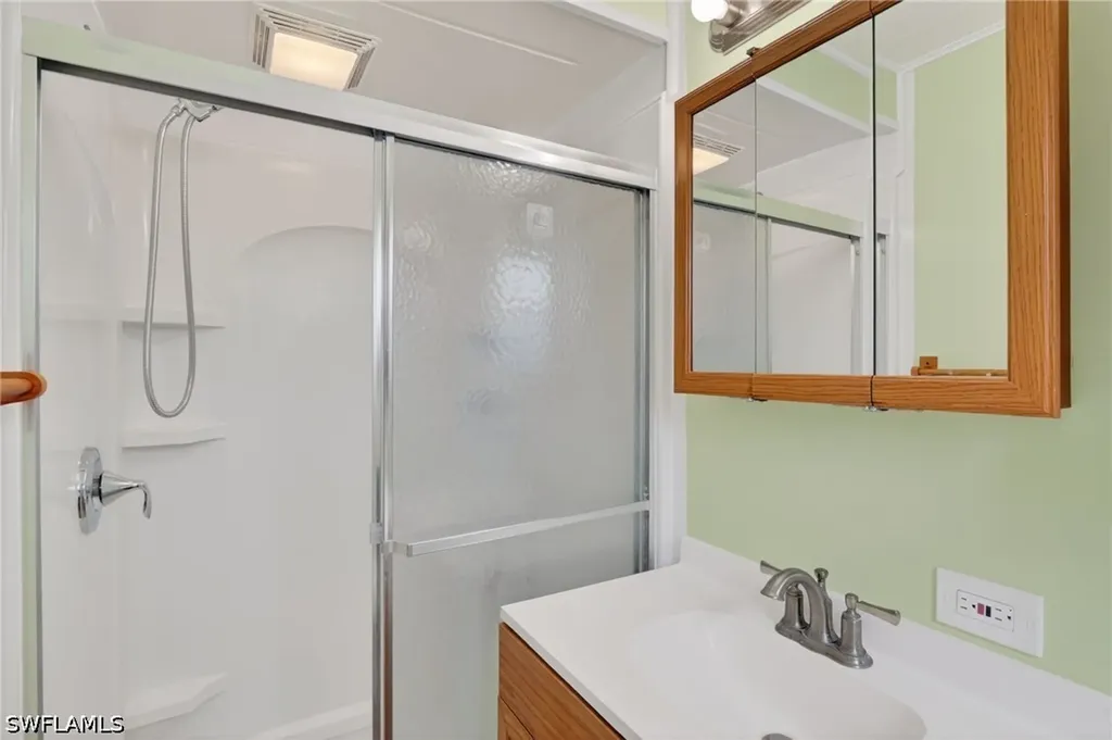 77 Enchanting Boulevard Naples FL 34112