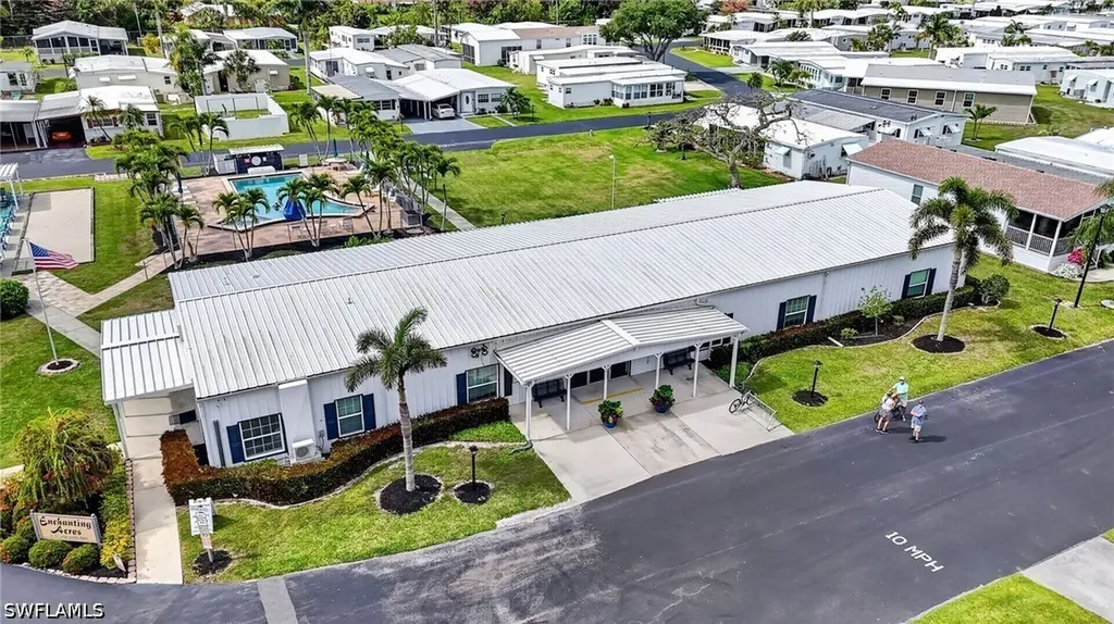 77 Enchanting Boulevard Naples FL 34112