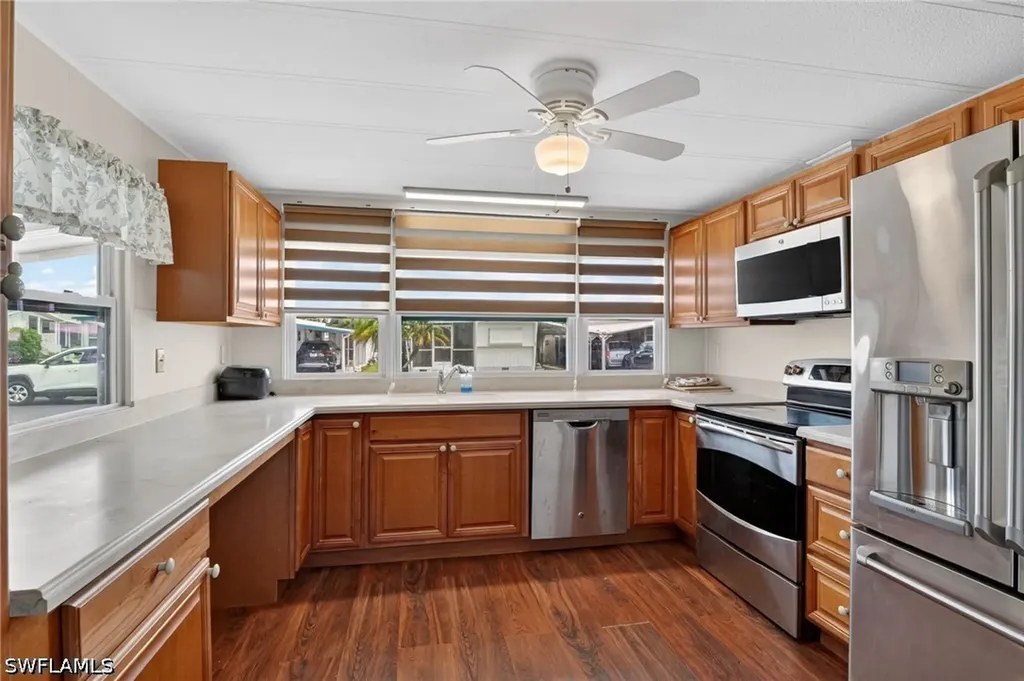 77 Enchanting Boulevard Naples FL 34112