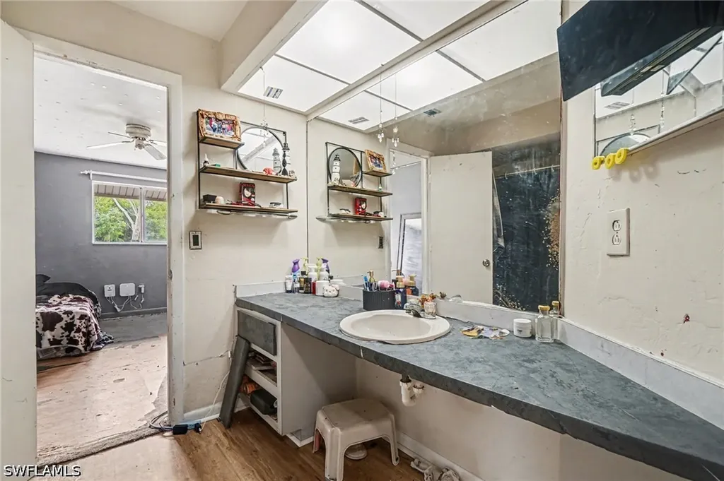 13826 5th Street Fort Myers FL 33905