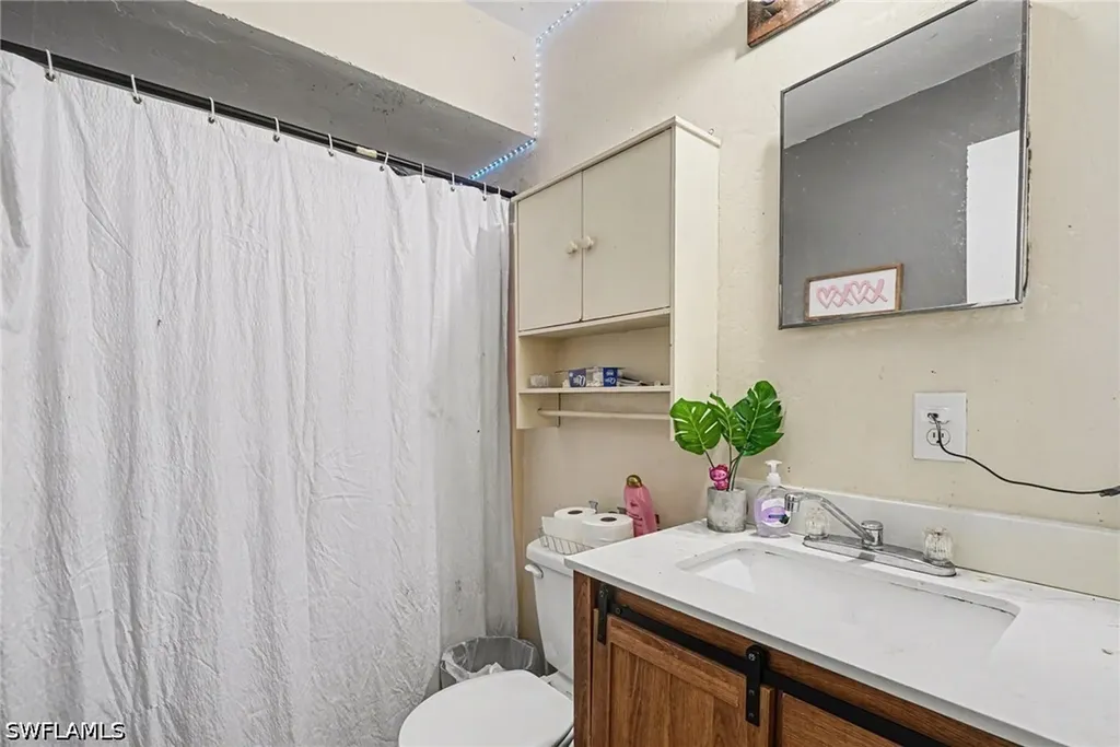 13826 5th Street Fort Myers FL 33905