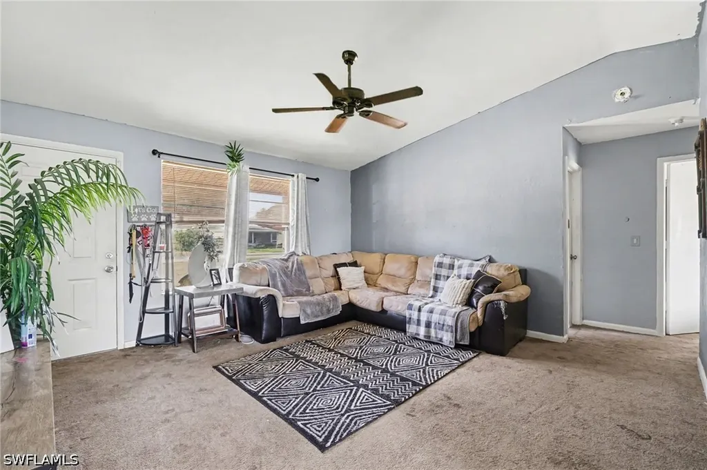 13826 5th Street Fort Myers FL 33905